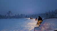 Schneemobil Rovaniemi Mitternachtssonne